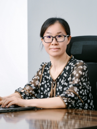 Holly Liu